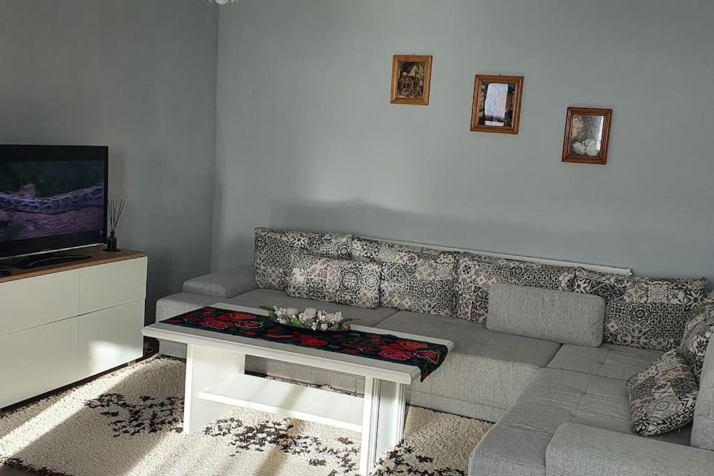 Casa Cu Dor Holiday home *